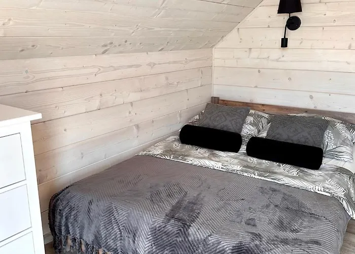 Zacisze Mrozy Ferienhaus